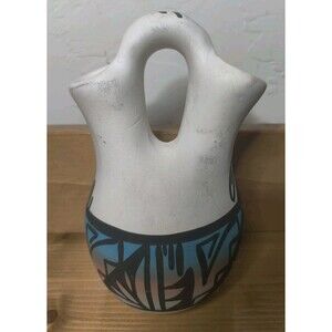 Navajo Signed D. Lee Native American Wedding Vase 6” Pottery Hand Painted READ